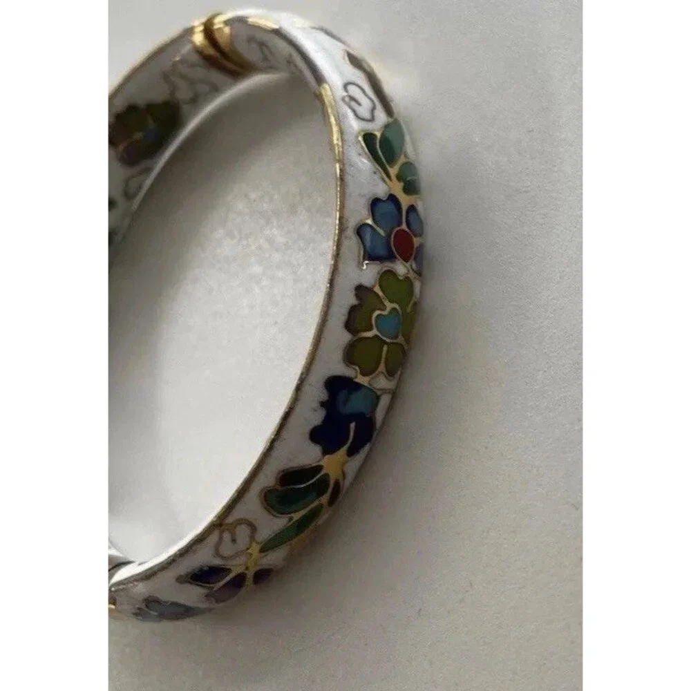 Vintage White Enamel Cloisonné Floral Blue Multi Color Hinged  Bangle Sz 7.5”
